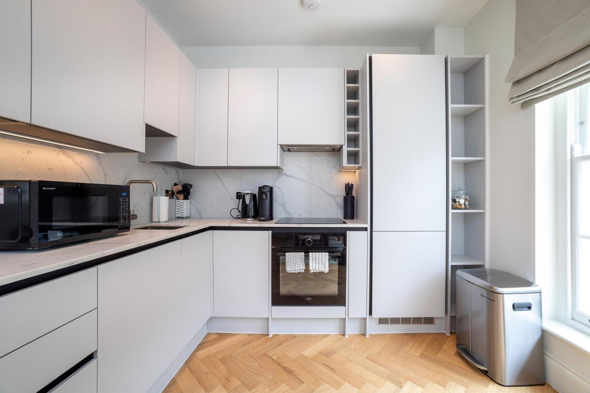 3 Bedroom Flat With Terrace In Central Лондон Екстер'єр фото